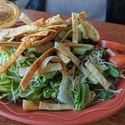 Lu & Carl's Bar and Grille - Lu and Carl's Salad