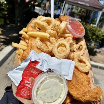 Neptune's Net - Fish and Calamari and Fish Combo - Seafood Near Me - Malibu, California