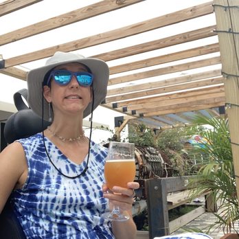 Skunkworts Brewing Concern - Love me some hazy ipa! - Breweries Near Me - West Palm Beach, Florida Skunkworts Brewing Concern - Love me some hazy ipa! - Breweries Near Me - West Palm Beach, Florida