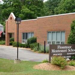 Flossmoor Montessori School - Flossmoor Montessori School is located on Western Ave next to the water tower