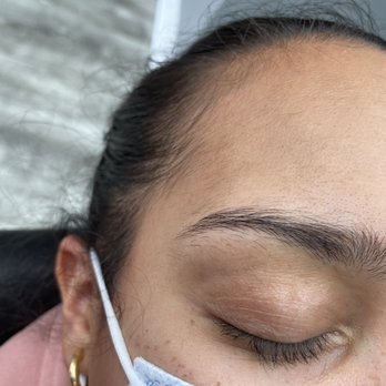Pinkal’s Threading & Waxing Salon - Before - Threading Services Near Me - Chicago, Illinois Pinkal’s Threading & Waxing Salon - Before - Threading Services Near Me - Chicago, Illinois