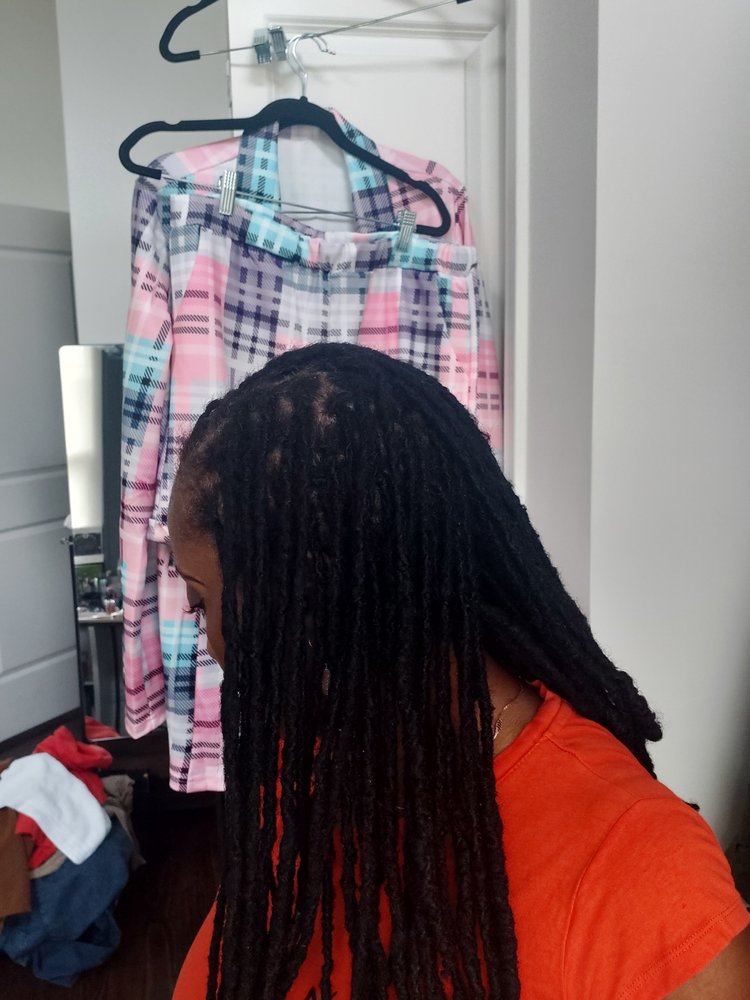 ESSENCE OF LOCKS Updated September 2024 75 Photos & 12 Reviews