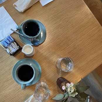 Hatch 44 Cafe - Cafes Near Me - Metuchen, New Jersey