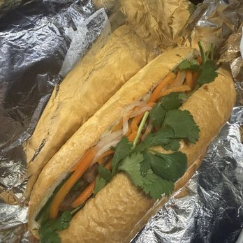 Amy's Bánh Mì  - Desserts Near Me - Hampton, Virginia