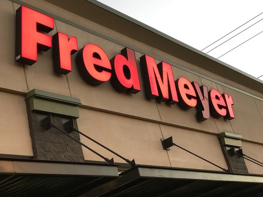 Fred Meyer by null