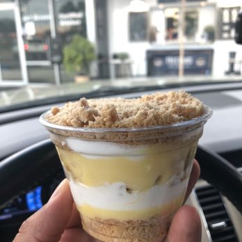 The Bakery Box Pop Up - Sandy Beach - Desserts Near Me - Tampa, Florida The Bakery Box Pop Up - Sandy Beach - Desserts Near Me - Tampa, Florida