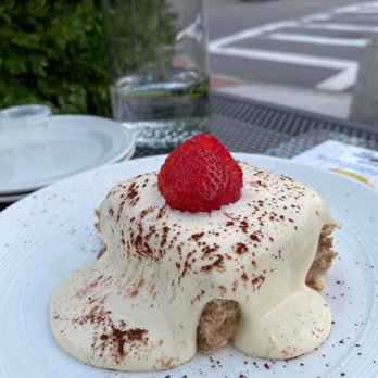 Serafina Back Bay - tiramisu - Italian Near Me - Boston, Massachusetts Serafina Back Bay - tiramisu - Italian Near Me - Boston, Massachusetts