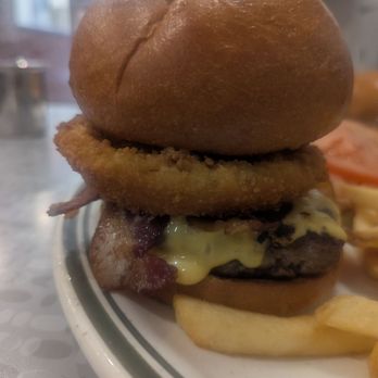 Blossom Diner - BROOKLYN Burger - American Near Me - Brooklyn, New York