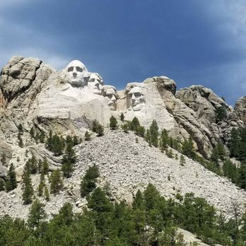 Mount Rushmore National Memorial - Landmarks & Historical Buildings Near Me - Keystone, South Dakota Mount Rushmore National Memorial - Landmarks & Historical Buildings Near Me - Keystone, South Dakota