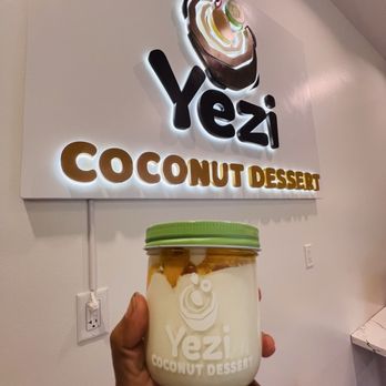 Yezi Coconut Dessert - Desserts Near Me - Bellevue, Washington Yezi Coconut Dessert - Desserts Near Me - Bellevue, Washington