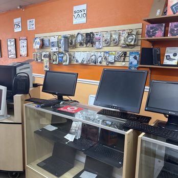 Computer Doctors - Mobile Phone Repair Near Me - Arlington, Texas