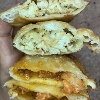 Franchesca’s Empanadas Cafe - Crab empanada and shrimp empanada - Cafes Near Me - Baltimore, Maryland Franchesca’s Empanadas Cafe - Crab empanada and shrimp empanada - Cafes Near Me - Baltimore, Maryland