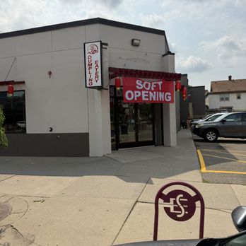 Dumpling Eatery - It's no longer a closed ramen place--it's an open dumpling place. Google is not hip to it yet. - Chinese Near Me - Minneapolis, Minnesota