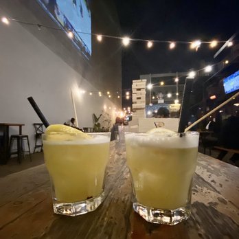 Mad Oak - Pineapple Vodka! - Bars Near Me - Oakland, California Mad Oak - Pineapple Vodka! - Bars Near Me - Oakland, California