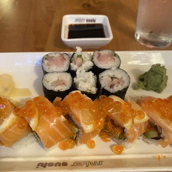Mio Sushi - Bubble Bubble (Premium roll) + Yellowtail (6pc.) (Classic roll) - Sushi Bars Near Me - Portland, Oregon