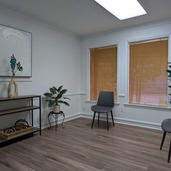 Calmia Electrolysis - Waiting room - Hair Removal Near Me - Columbus, Georgia Calmia Electrolysis - Waiting room - Hair Removal Near Me - Columbus, Georgia