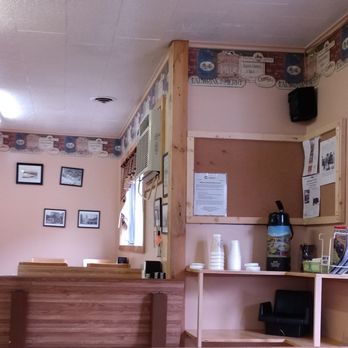 Pop's Place - the interior of a pop's place - Pizza Near Me - Preston Hollow, New York Pop's Place - the interior of a pop's place - Pizza Near Me - Preston Hollow, New York