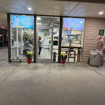 Juice&Boba - Entrance - Coffee & Tea Near Me - Thousand Oaks, California