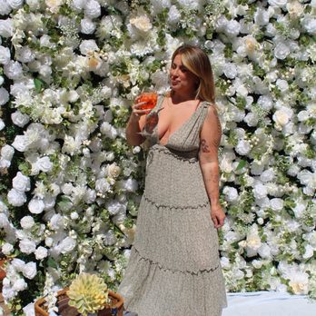 Blumi Events - classic white flower wall! - Party Equipment Rentals Near Me Blumi Events - classic white flower wall! - Party Equipment Rentals Near Me
