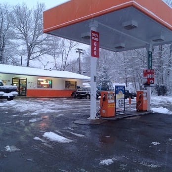 Korner Market - Korner Market 2014 winter - Convenience Stores Near Me - Knoxville, Tennessee Korner Market - Korner Market 2014 winter - Convenience Stores Near Me - Knoxville, Tennessee