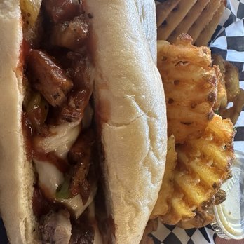 Briskets and Gravy - Smoked Brisket Melt - Food Trucks Near Me - Fairview, Oregon