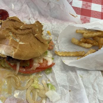Kincaid's Hamburgers - Cheese burger n fries - Burgers Near Me - Arlington, Texas Kincaid's Hamburgers - Cheese burger n fries - Burgers Near Me - Arlington, Texas