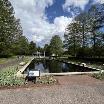 Missouri Botanical Garden - View - Botanical Gardens Near Me - Saint Louis, Missouri