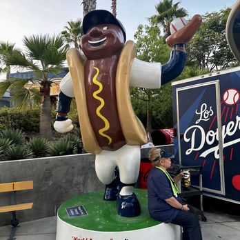 Dodger Stadium - Dog - Stadiums & Arenas Near Me - Los Angeles, California Dodger Stadium - Dog - Stadiums & Arenas Near Me - Los Angeles, California