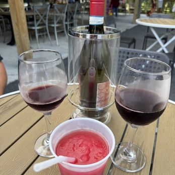 Dragon Flower Winery - Wineries Near Me - Summerfield, Florida