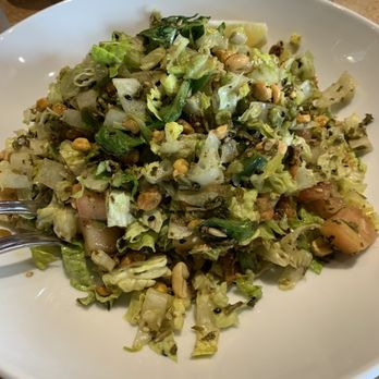 Rangoon Burmese Kitchen - Tea Leaf Salad - Burmese Near Me - Honolulu, Hawaii