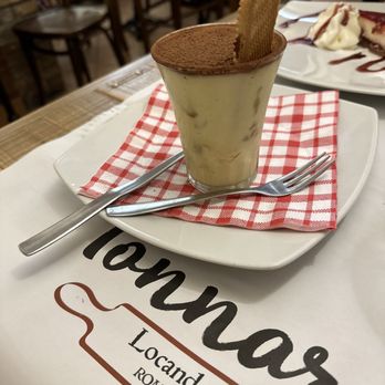 Tonnarello - tiramisu - Desserts Near Me - Rome, RM
