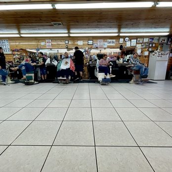 Acapulco Baber Shop - Barbers Near Me - San Antonio, Texas
