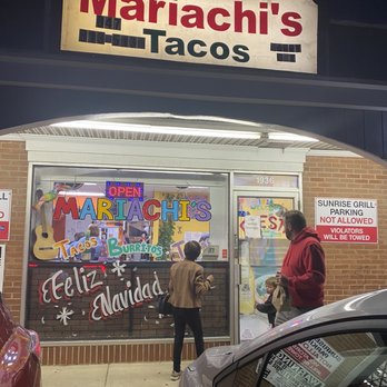 Mariachi's Tacos - Mexican Near Me - Des Plaines, Illinois
