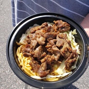 Teri-Yummy - Steak & broccoli from Teri-Yummy at Mohegan sun food truck festival - Food Trucks Near Me - Boston, Massachusetts