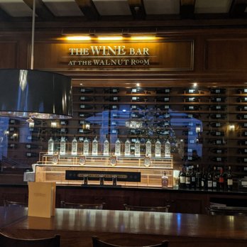The Marshall Field's Walnut Room - American Near Me - Chicago, Illinois