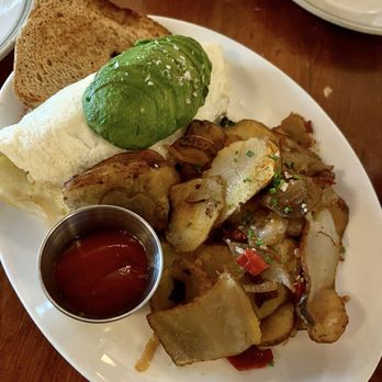 Waverly Kitchen & Bar - West coast green omelette - Cocktail Bars Near Me - Boston, Massachusetts Waverly Kitchen & Bar - West coast green omelette - Cocktail Bars Near Me - Boston, Massachusetts