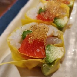 Rising sun roll Rising sun roll