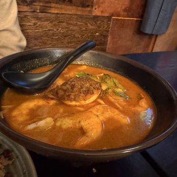 LoveMama - Curry latska - Thai Near Me - New York, New York LoveMama - Curry latska - Thai Near Me - New York, New York