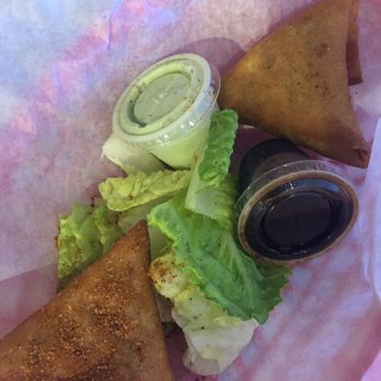 Zareen's - Samosas - chicken filling - Halal Near Me - Mountain View, California Zareen's - Samosas - chicken filling - Halal Near Me - Mountain View, California