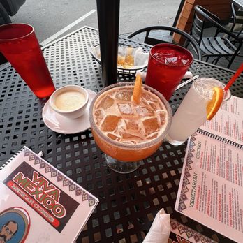 Viva Mexico - Paloma / Mango Marg / Small Queso - Salad Near Me - Lexington, Kentucky Viva Mexico - Paloma / Mango Marg / Small Queso - Salad Near Me - Lexington, Kentucky