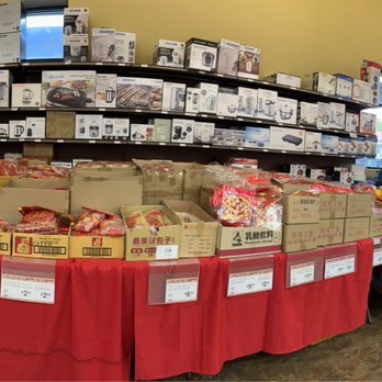 99 Ranch Market - More Chinese New Year decorations - Seafood Markets Near Me - Rancho Cucamonga, California