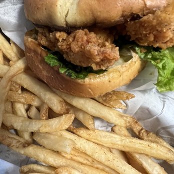 Slim Chickens - Cayenne Ranch Chicken Sandwich Meal - Chicken Wings Near Me - Tallahassee, Florida