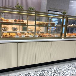 Self serve pastry case Self serve pastry case
