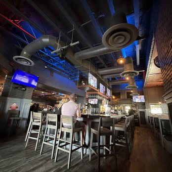Wildfire Public House - Bar area - Breakfast & Brunch Near Me - Modesto, California