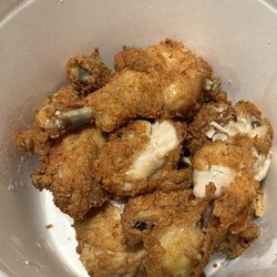 KFC - Not great supposed to be 8 Piece Chicken but there are only 7 pieces