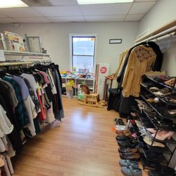 Lift My Mood Thrift Shop & Gifts