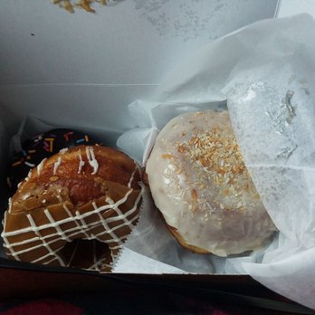 Holey Rollers - Happy birthday to me, mwah ha haaaa!  Love starting today sharing Holey Rollers with my love. - Donuts Near Me - Oklahoma City, Oklahoma