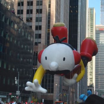 Macy's Thanksgiving Day Parade - Festivals Near Me - New York, New York