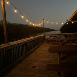 Gilligan's At the Dock