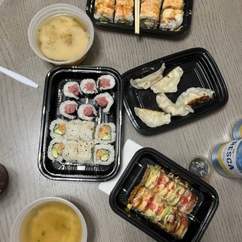 Iwa Sushi and Grill - Sushi Bars Near Me - Wenatchee, Washington